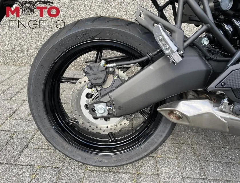 Kawasaki VERSYS 650