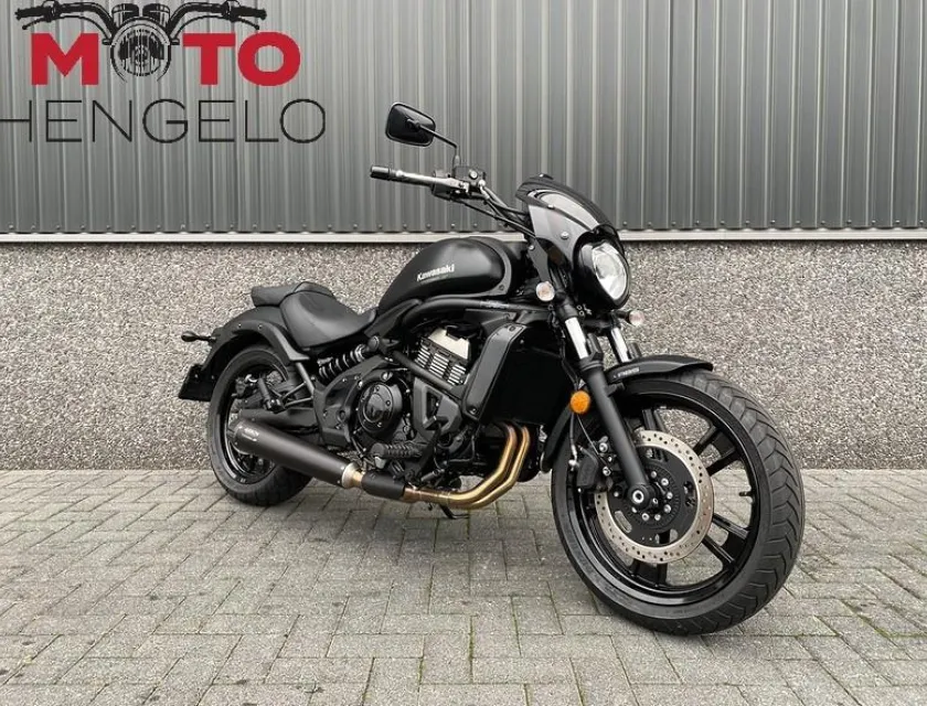 Kawasaki VULCAN S PERFORMANCE
