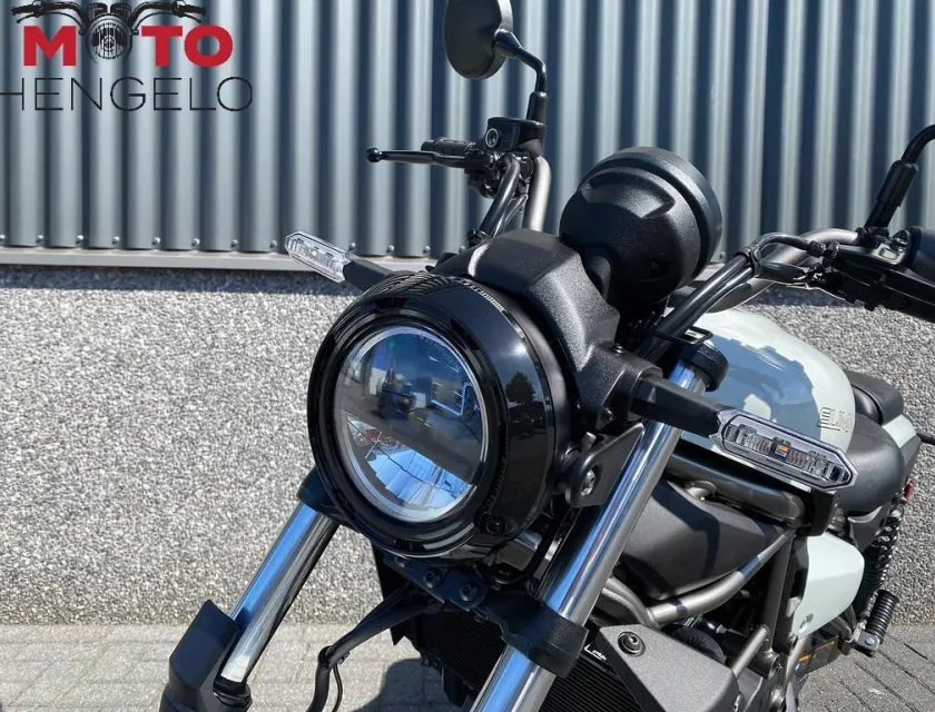 Kawasaki ELIMINATOR 500