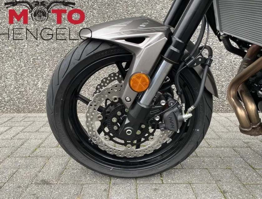 Kawasaki VERSYS 650