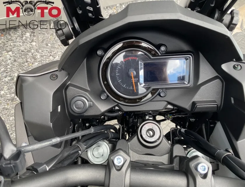 Kawasaki VERSYS 1100