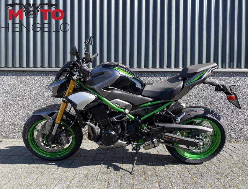 Kawasaki Z900 SE