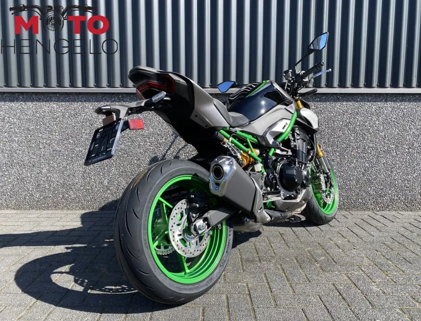 Kawasaki Z900 SE
