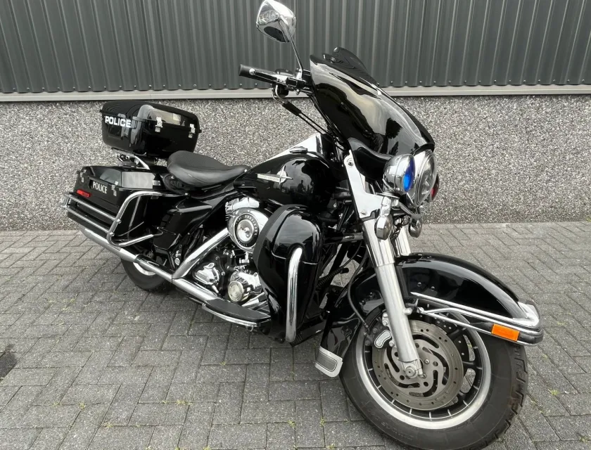 Harley-Davidson FLHR ROAD KING POLICE