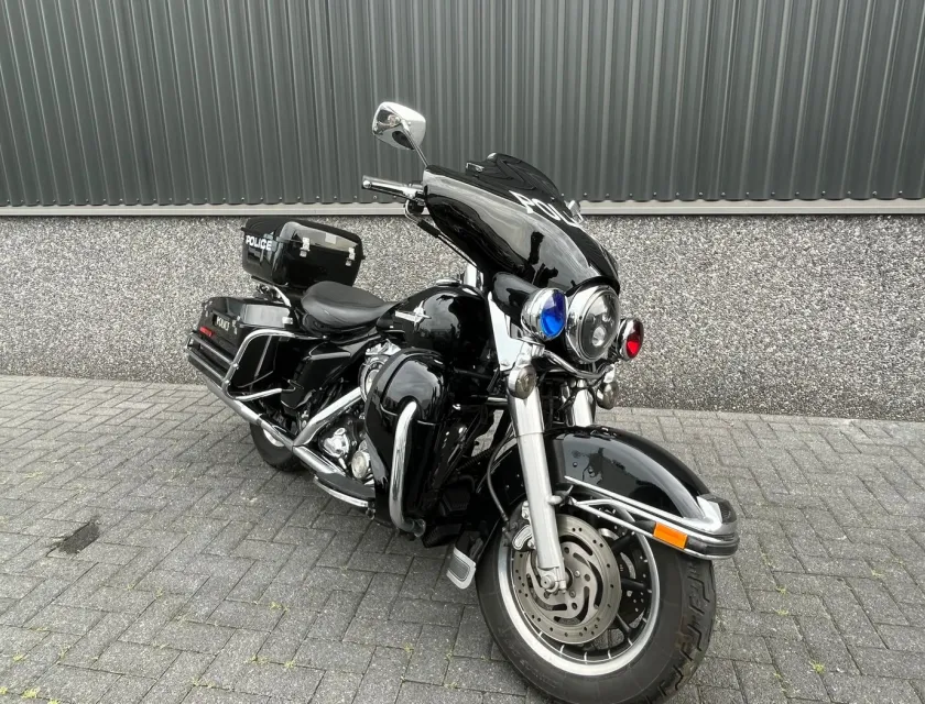 Harley-Davidson FLHR ROAD KING POLICE