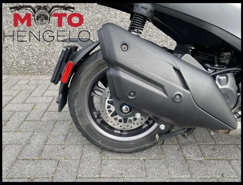 Piaggio BEVERLY 400 HPE