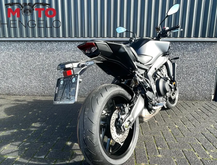 Yamaha MT-09 Y-AMT