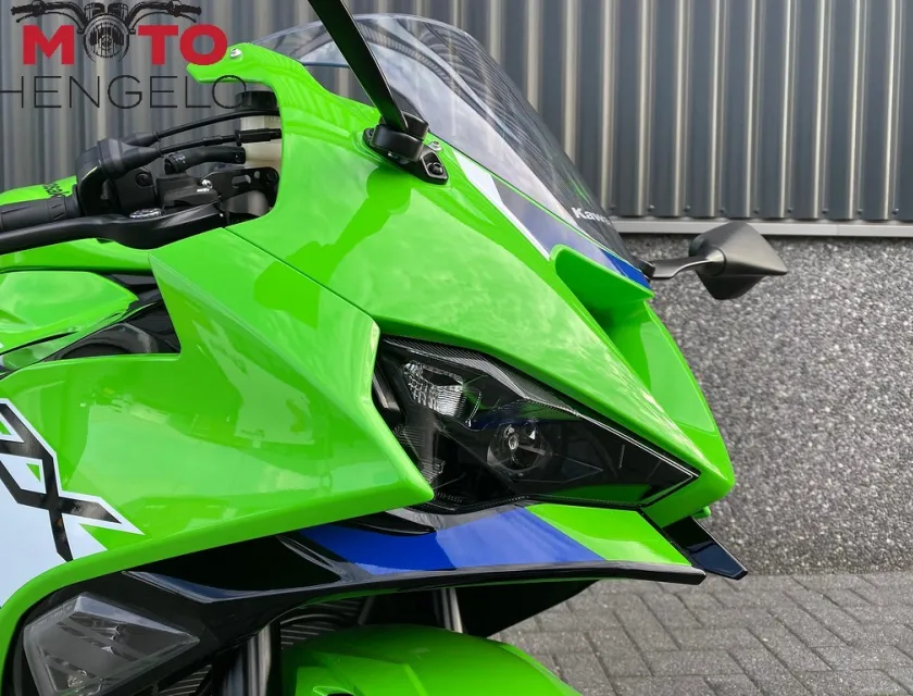 Kawasaki NINJA ZX-6R