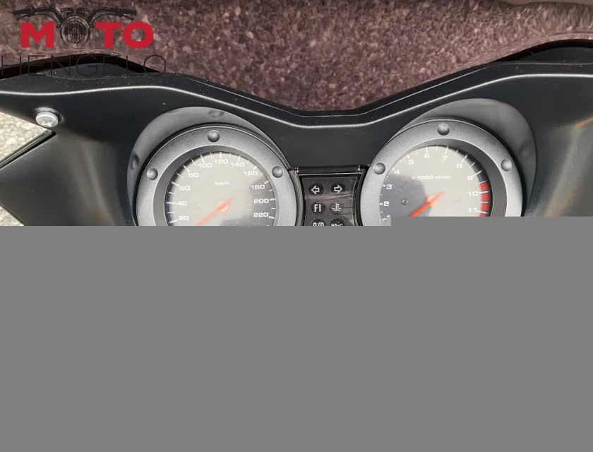 Suzuki DL 1000 V-STROM