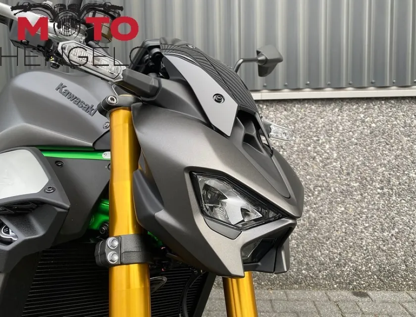 Kawasaki Z900 SE
