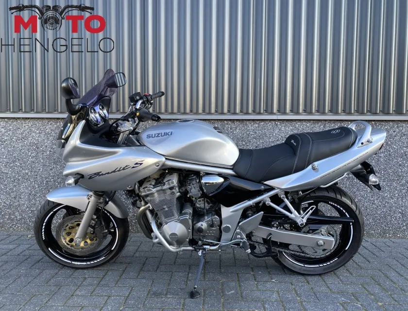 Suzuki GSF600 BANDIT S