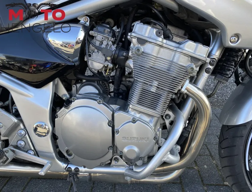 Suzuki GSF600 BANDIT S