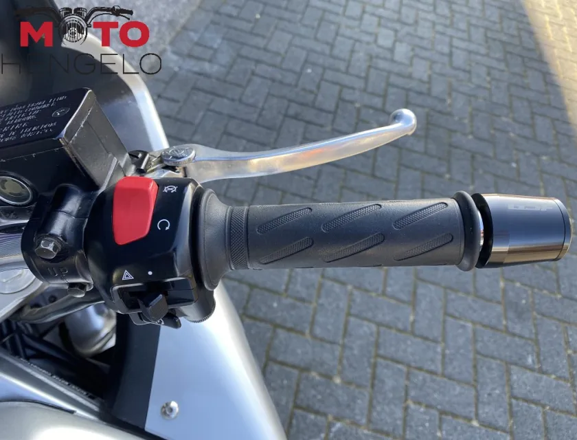 Suzuki GSF600 BANDIT S