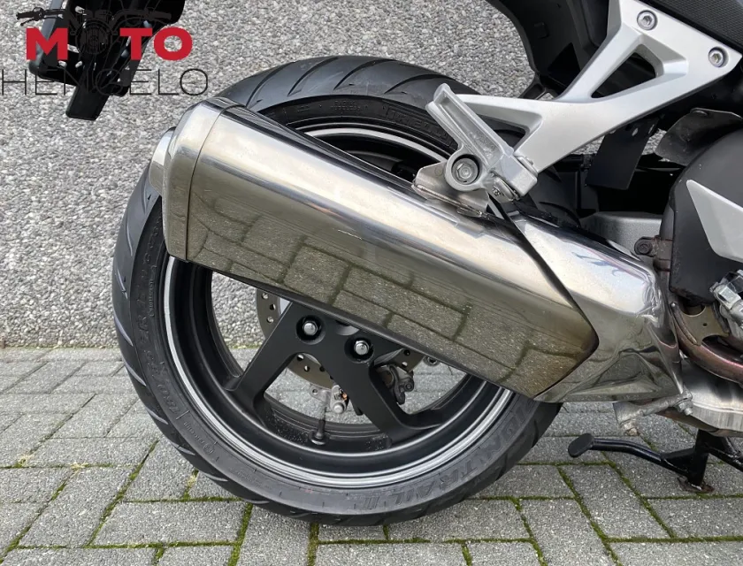 Honda VFR 800 X CROSSRUNNER