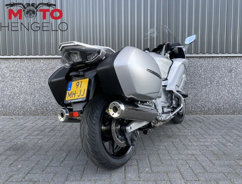 Yamaha FJR1300 ABS