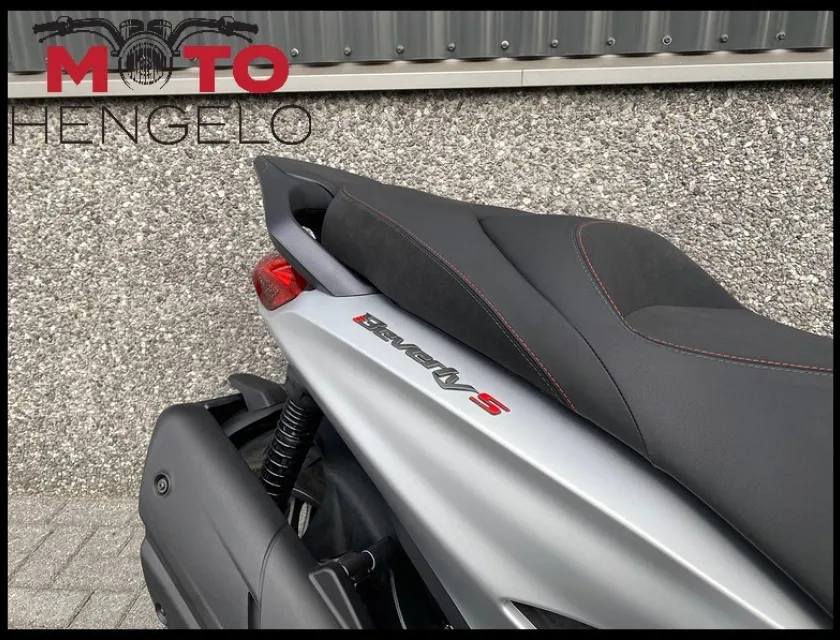 Piaggio BEVERLY 400 HPE