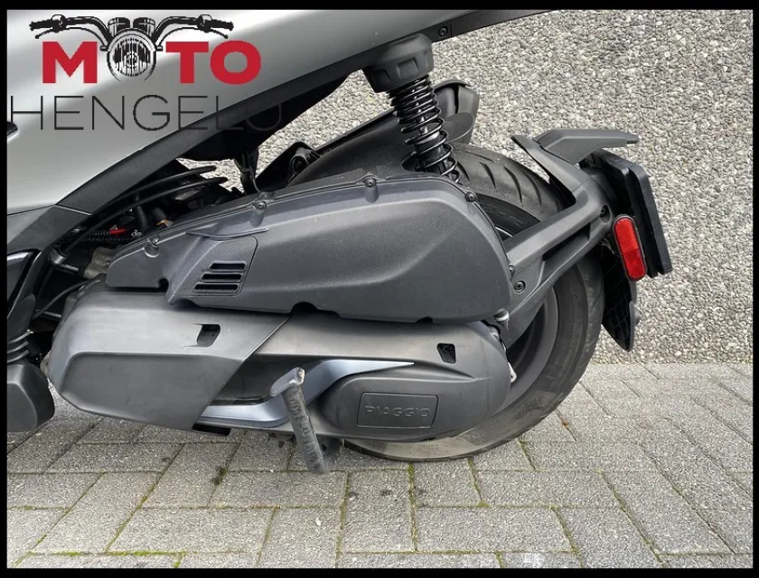 Piaggio BEVERLY 400 HPE