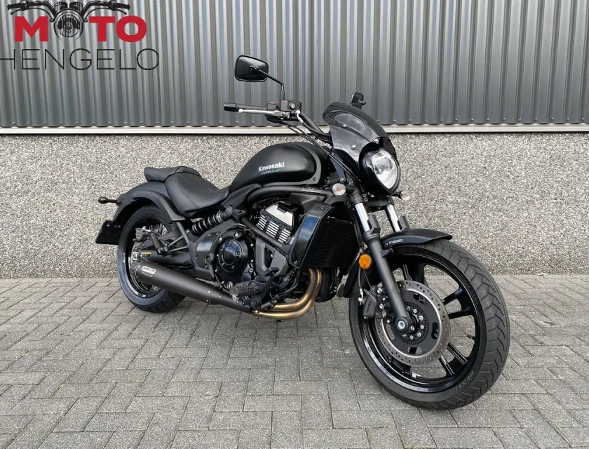 Kawasaki VULCAN S PERFORMANCE
