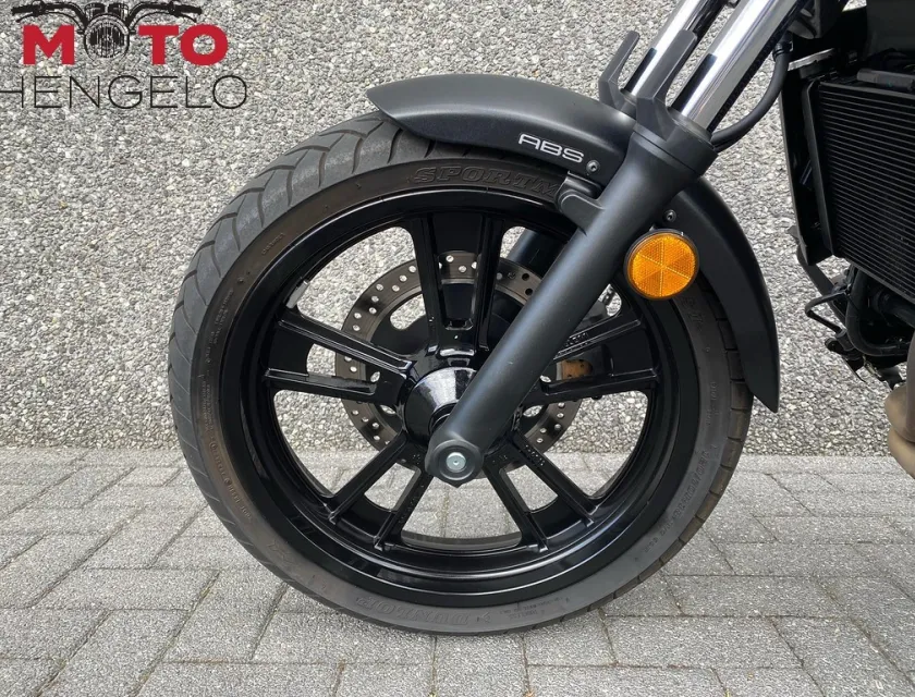 Kawasaki VULCAN S PERFORMANCE