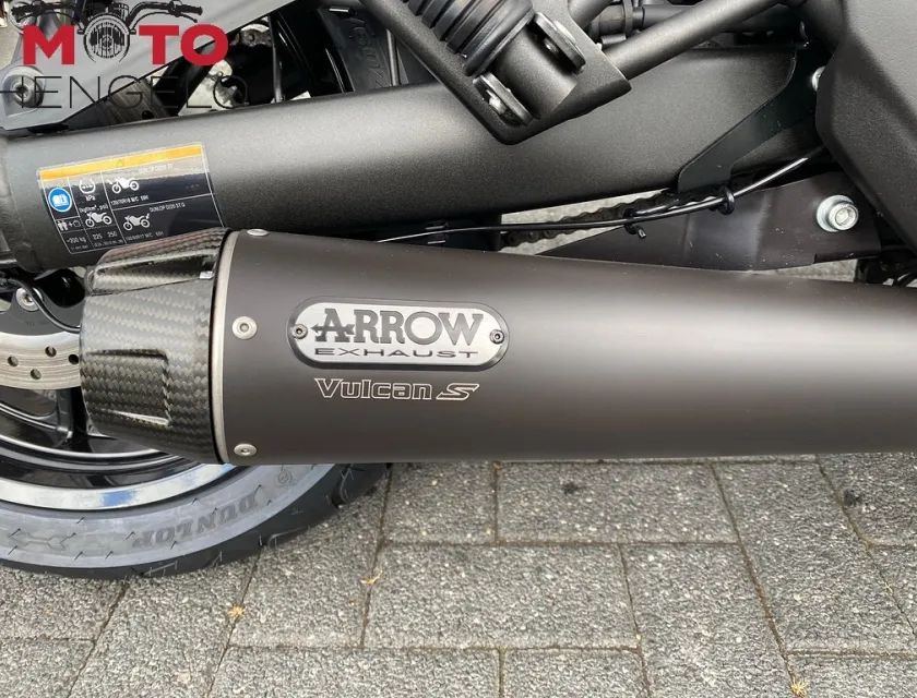 Kawasaki VULCAN S PERFORMANCE