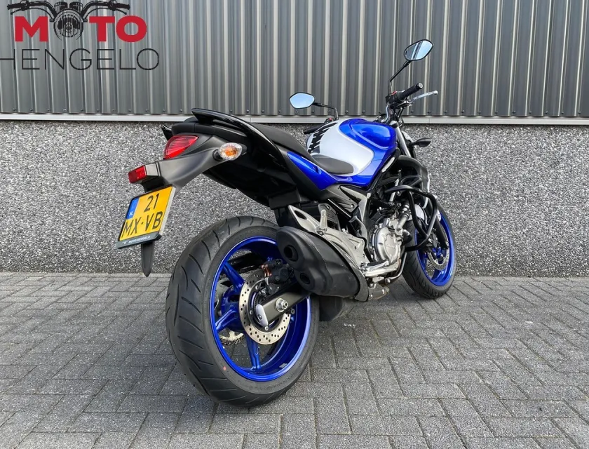 Suzuki GLADIUS ABS