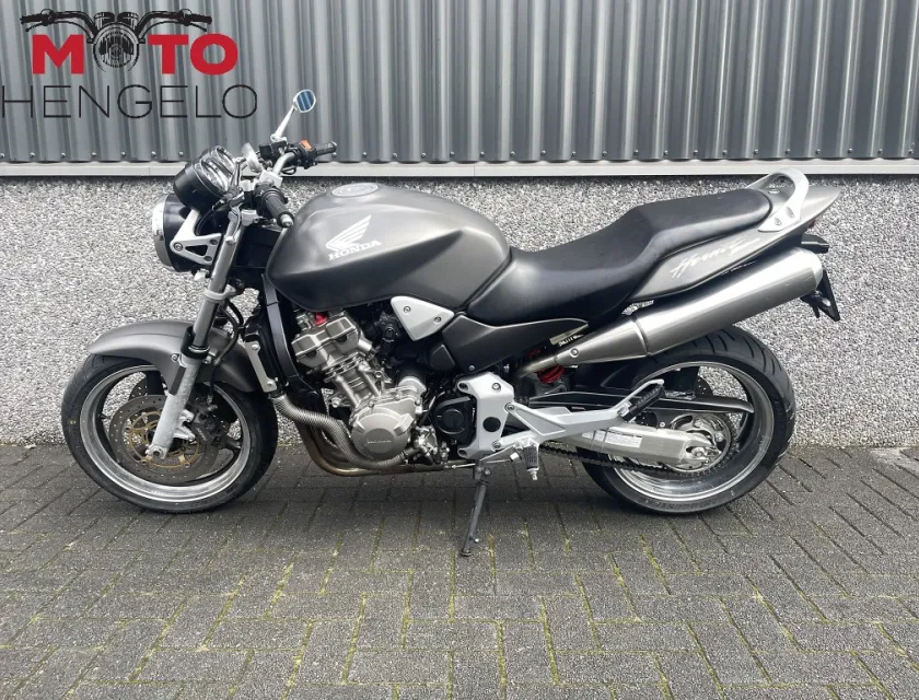 Honda CB 900 F HORNET